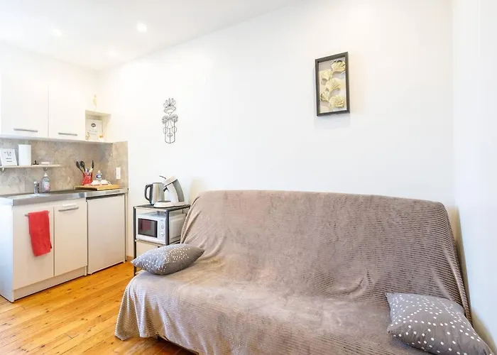 Cosy Avenue De La Apartman *